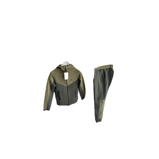 8426 Детски екип Tech Fleece зелено