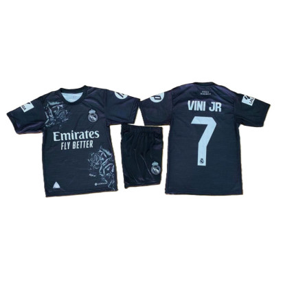 8224 Детски футболен комплект Real Madrid VINI JR 7
