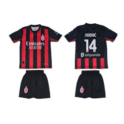 8385 Детски футболен комплект MILAN MODRIC 14