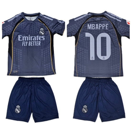 8402 Детски футболен комплект REAL MADRID MBAPPE 10