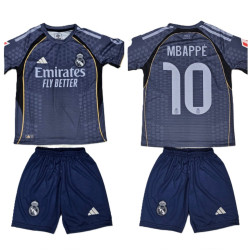 8402 Детски футболен комплект REAL MADRID MBAPPE 10