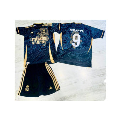 8245 Детски футболен комплект REAL MADRID MBAPPE 9