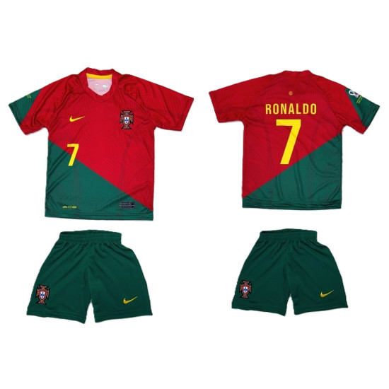 8124 Детски футболен комплект Portugal Ronaldo 7 червено със зелено